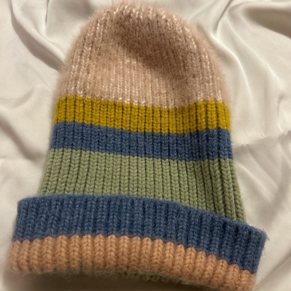 Anthropologie Cream and Yellow Cozy Knit Hat